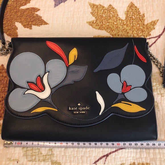 🔥🌟HOST PICK🌟🔥Authentic Kate Spade Leather Bag - “2 IN 1” Crossbody & Clutch - Picture 16 of 16